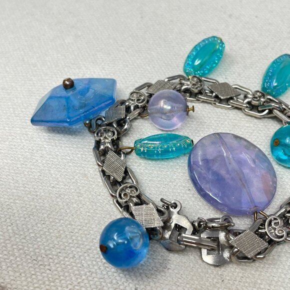 Vintage Bead Charm Bracelet Iridescent Blue Purple Dangle Fun Girly Retro - Picture 7 of 10